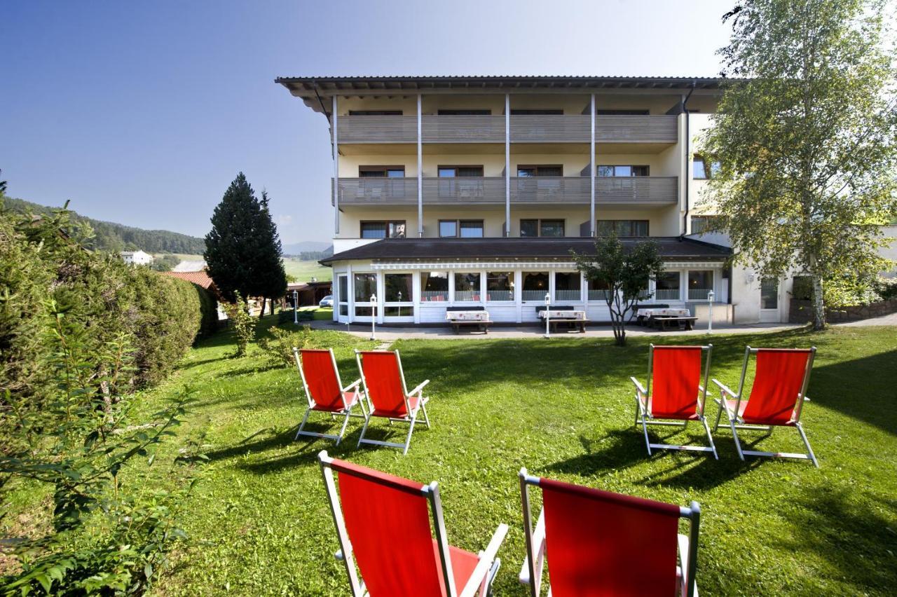 Martina Breakfast Lodge Castelrotto Rum bild